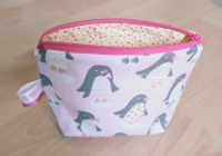 MEDIUM-003-penguin-etoile-fermeture_rose_fuchsia
