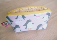 SMALL-001-penguin-etoile-fermeture_jaune_02